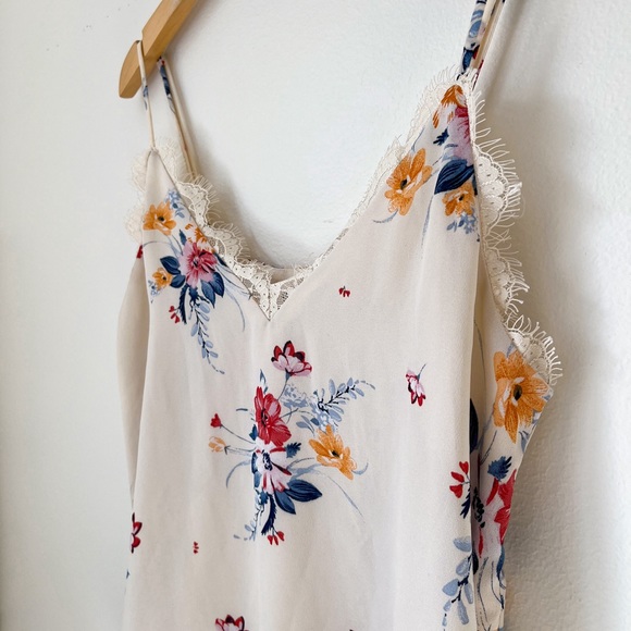 SOLD ON IG - Picture 3 of 4